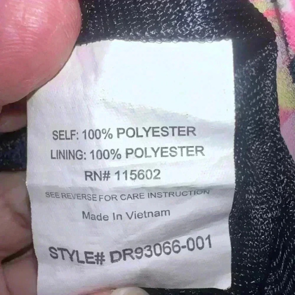 Lush woman’s Dress, Floral, Black & Pink! Size S - Picture 10 of 11